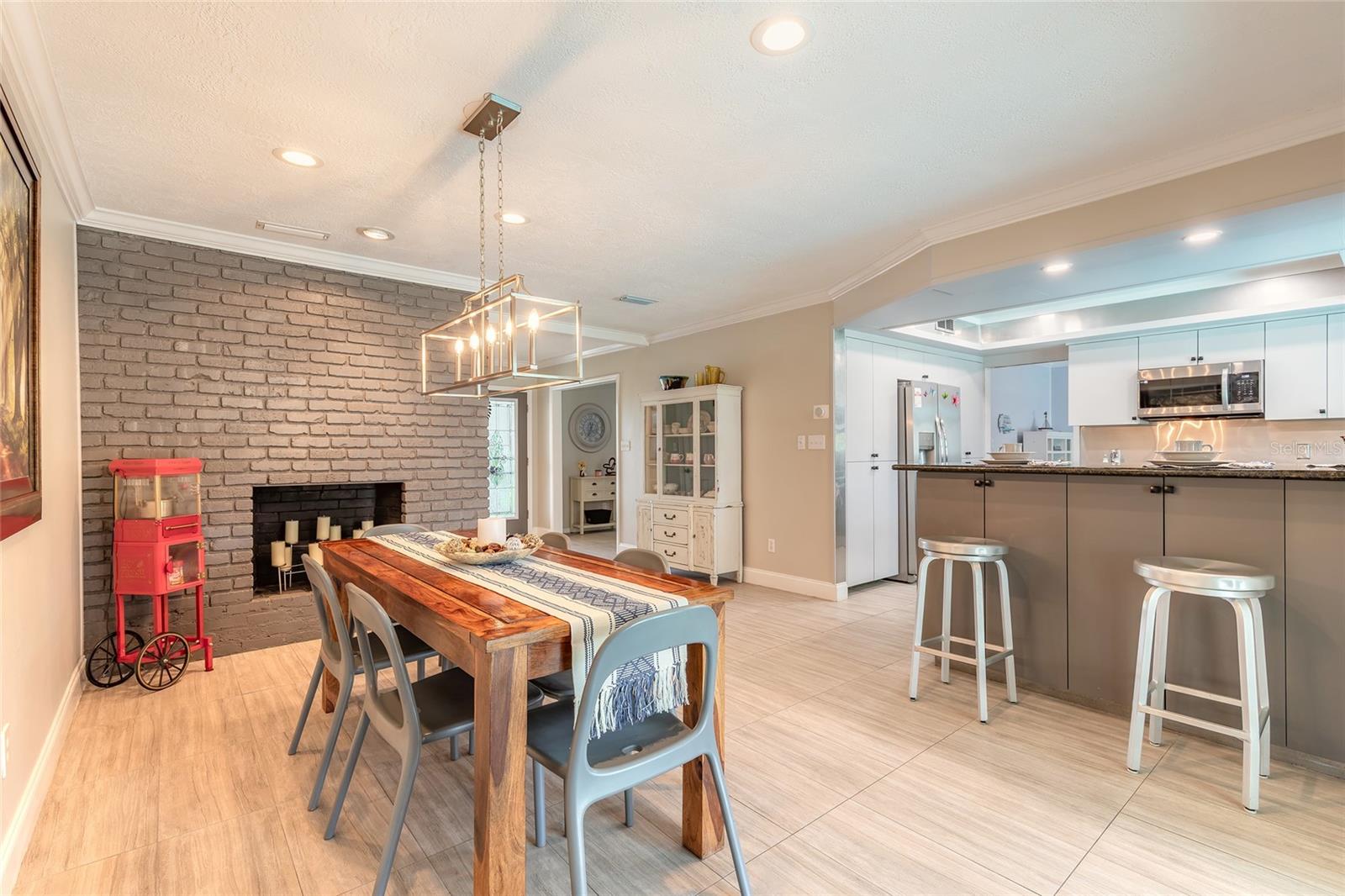 UNDEROAKS - Residential
