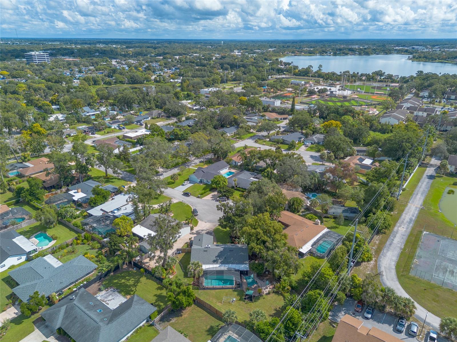 UNDEROAKS - Residential