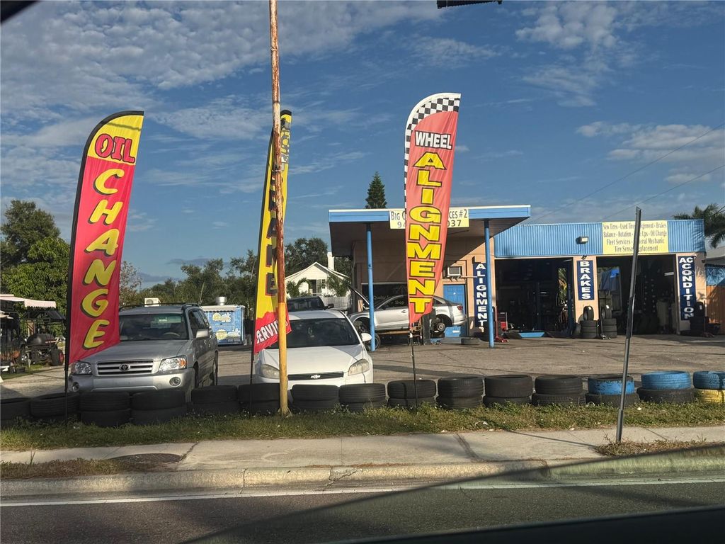 Photo of 3501 14th Street W, Bradenton, FL 34205 (MLS # A4677766)