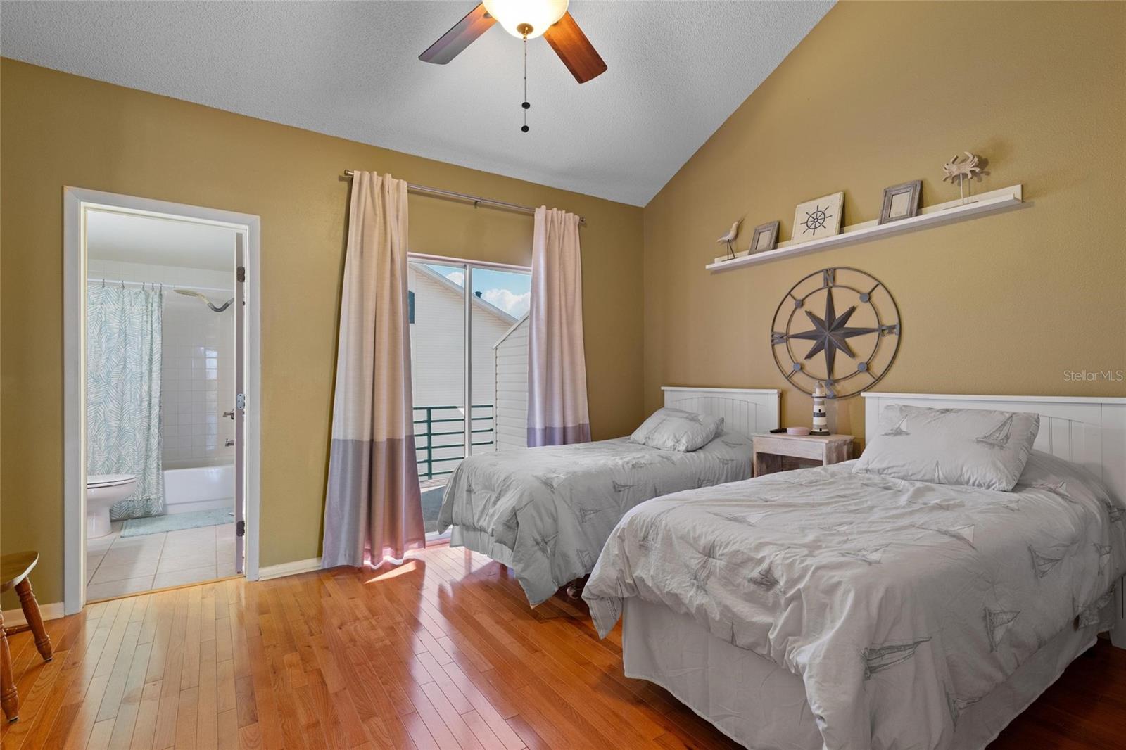 CUTTER COVE CONDO - Residential