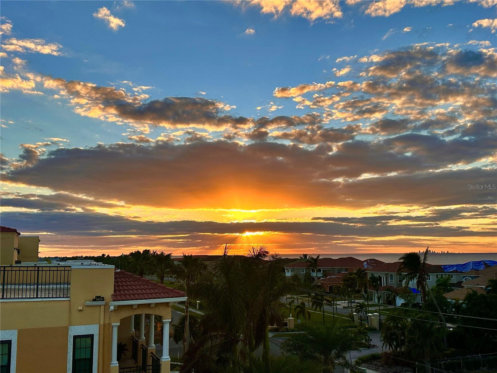 BRISA DEL MAR TOWNHOMES - Residential