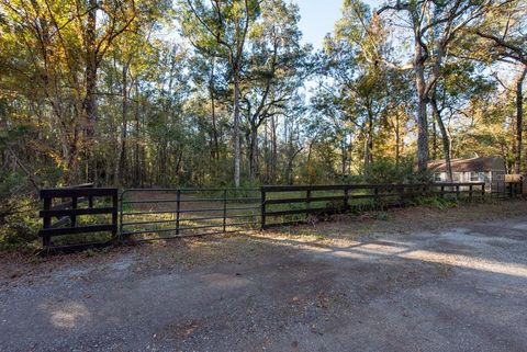 A home in BROOKSVILLE