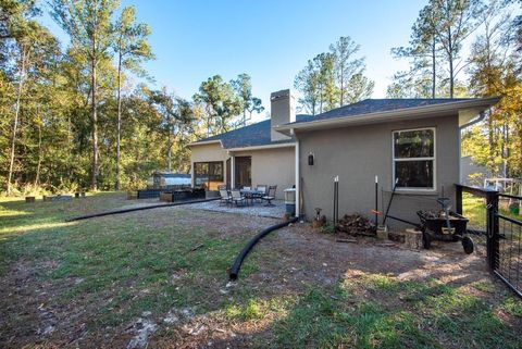 A home in BROOKSVILLE