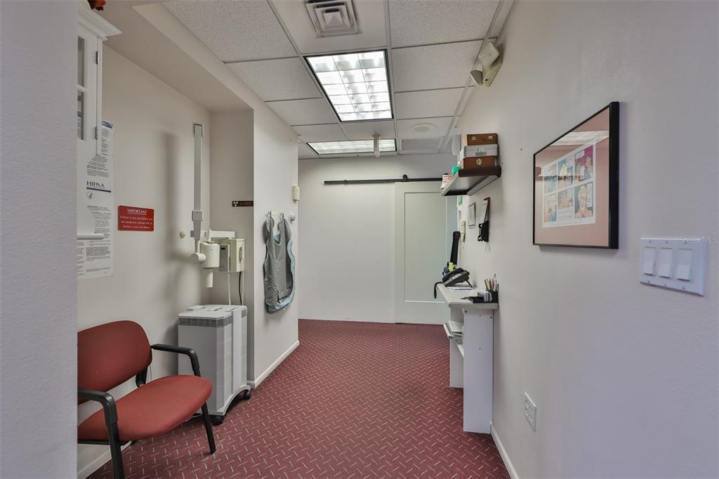 KENILWORTH - Commercial Sale