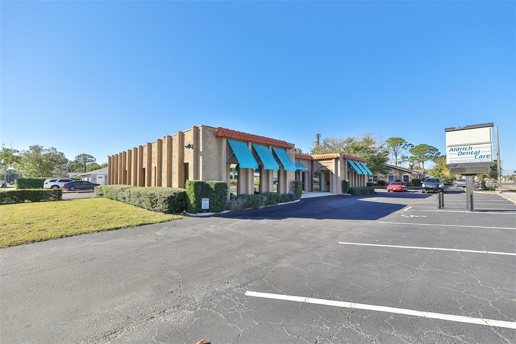 KENILWORTH - Commercial Sale