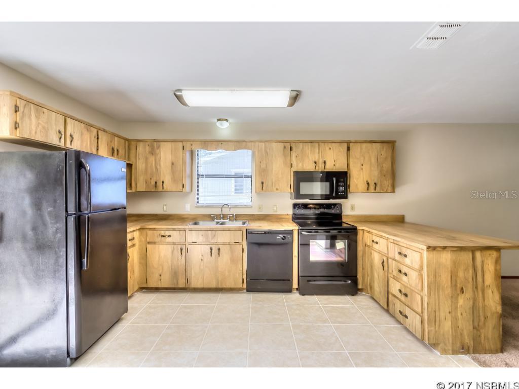 Florida Shores 01 - Residential Income