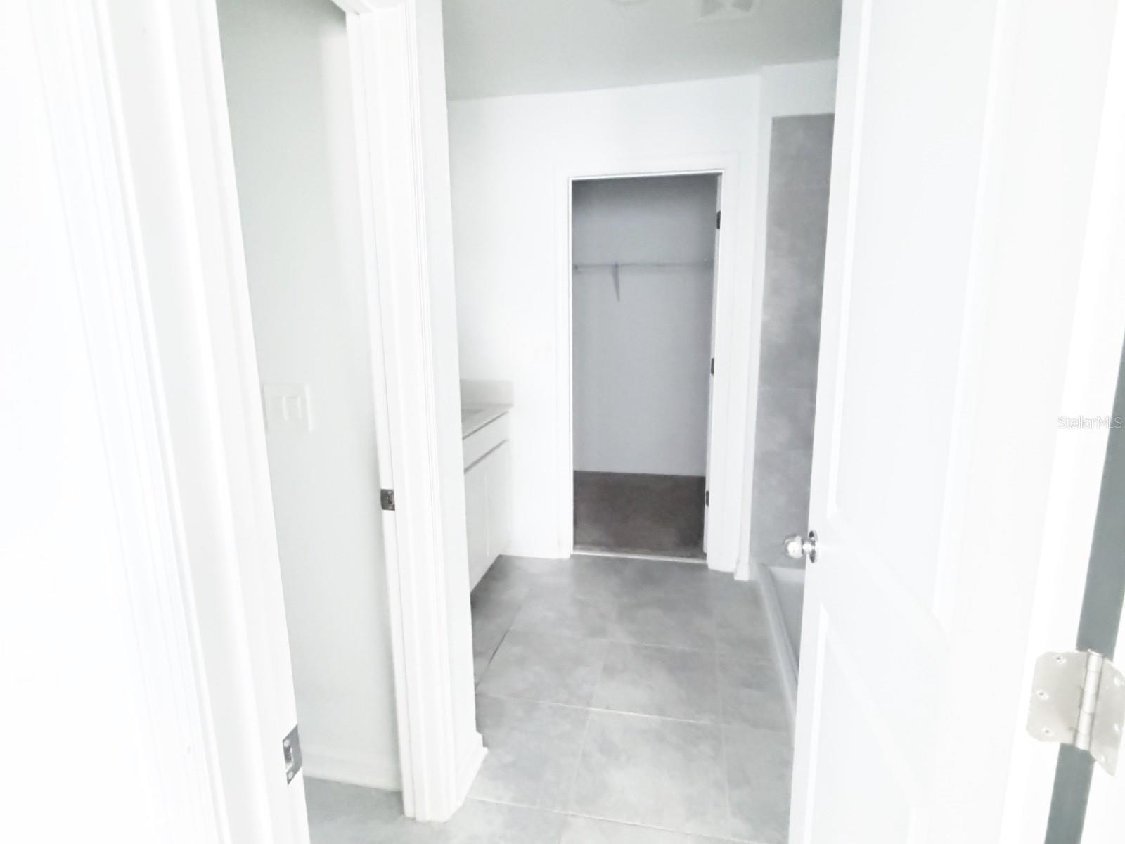 CASCADES PH IA & IB - Residential Lease