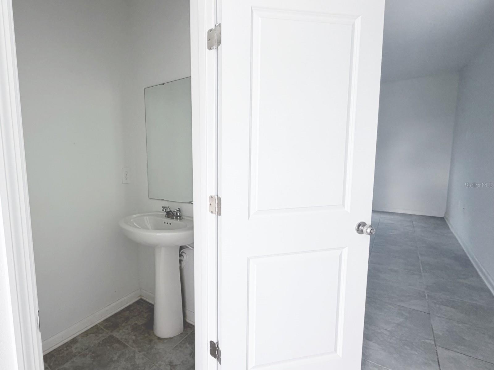 CASCADES PH IA & IB - Residential Lease