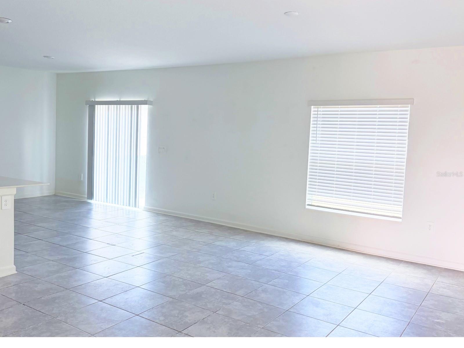 CASCADES PH IA & IB - Residential Lease