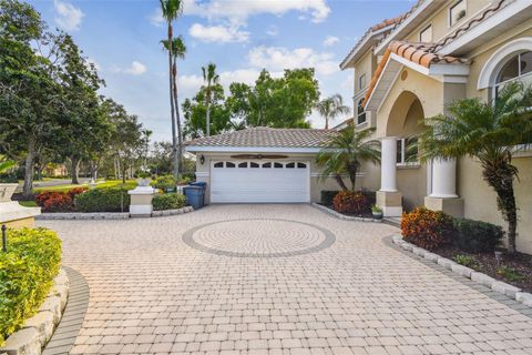 A home in PALMETTO