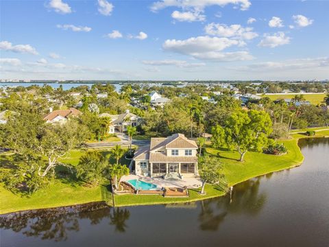 A home in PALMETTO