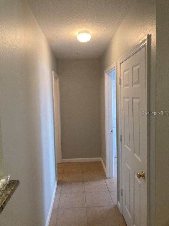 SUNERT LAKE - Residential