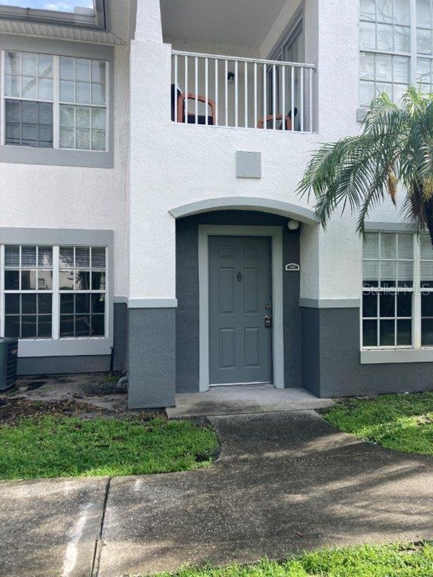Two Bedroom  2 bath split plan condo located in S/W Orlando in a lake front community on Turkey Lake This perfectly located community is gated and offers 24hour manned entry one  mile from International Drive Tourist corridor Just west of the Millenia Mall shopping district.