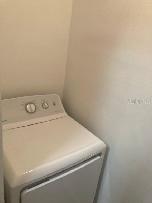 SUNERT LAKE - Residential