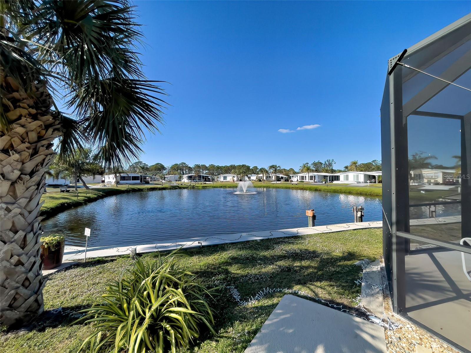 POLYNESIAN VILLAGE - Residential