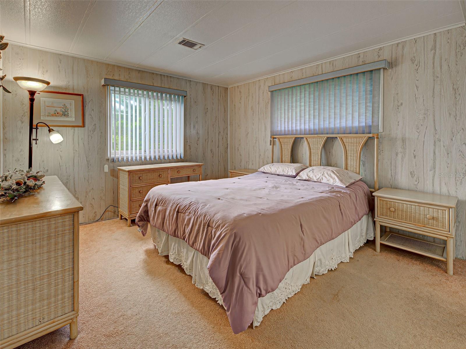 POLYNESIAN VILLAGE - Residential