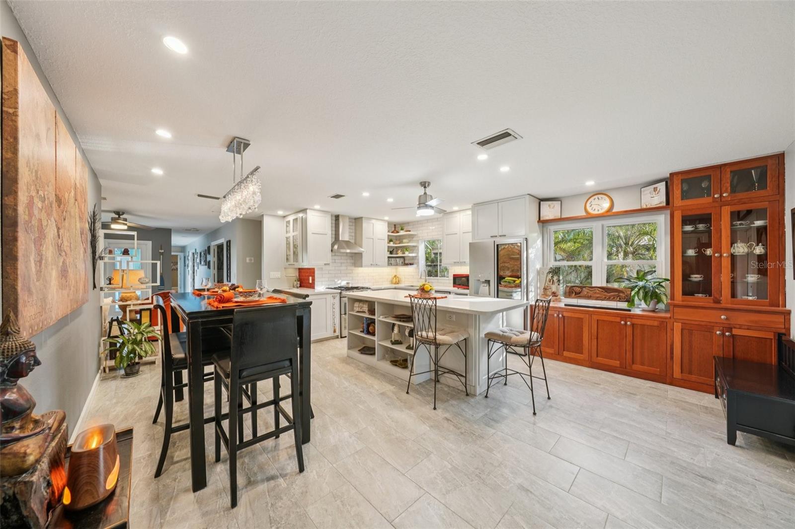 COLONIAL PARKS SUB - Residential