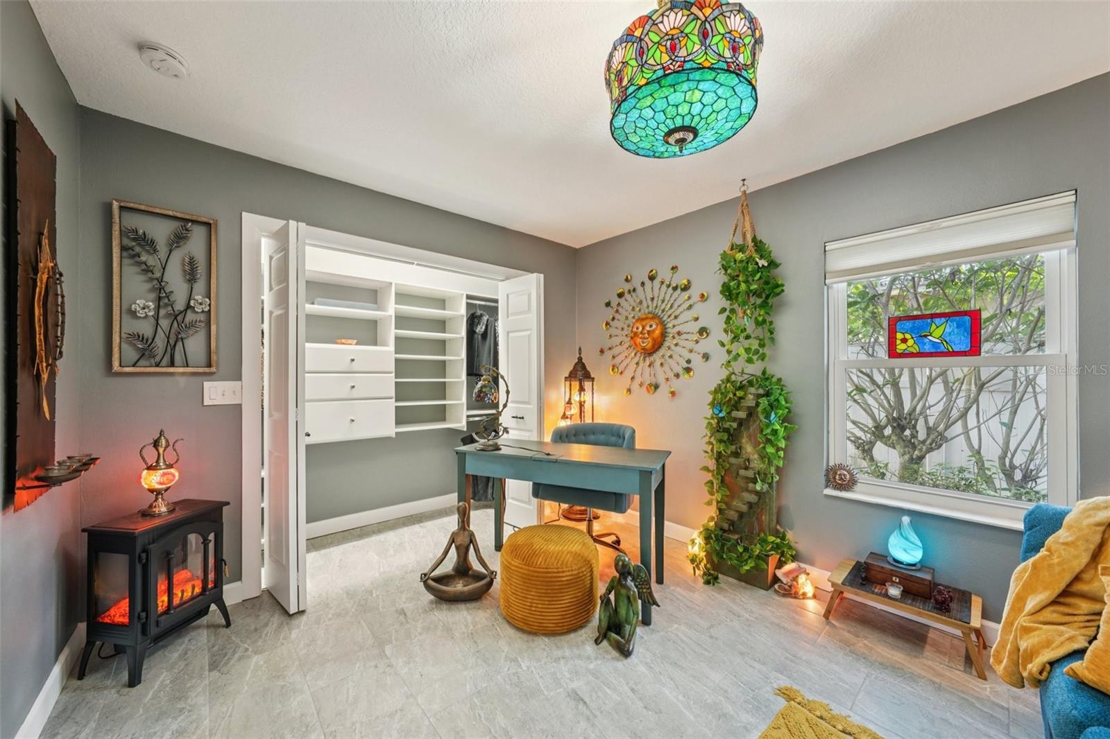 COLONIAL PARKS SUB - Residential