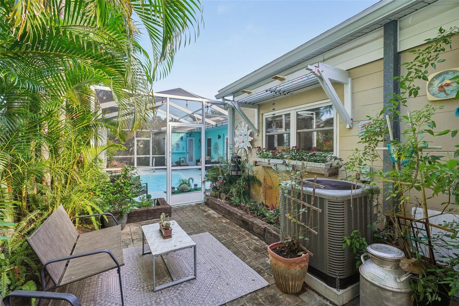 COLONIAL PARKS SUB - Residential