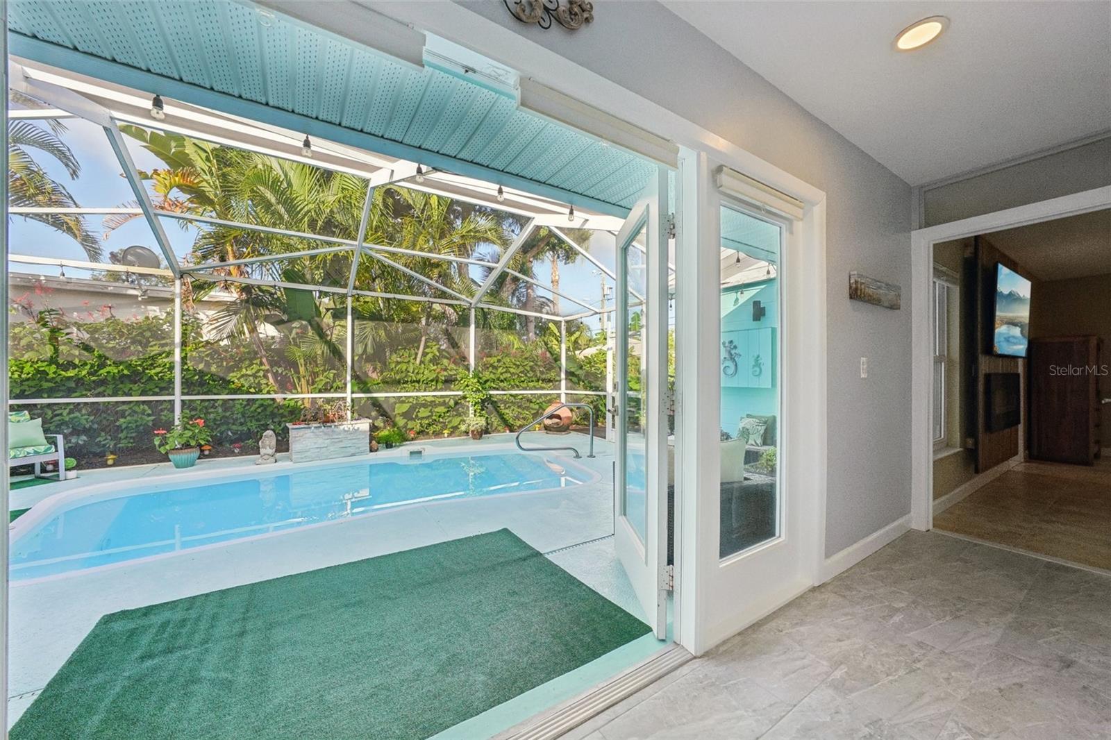 COLONIAL PARKS SUB - Residential