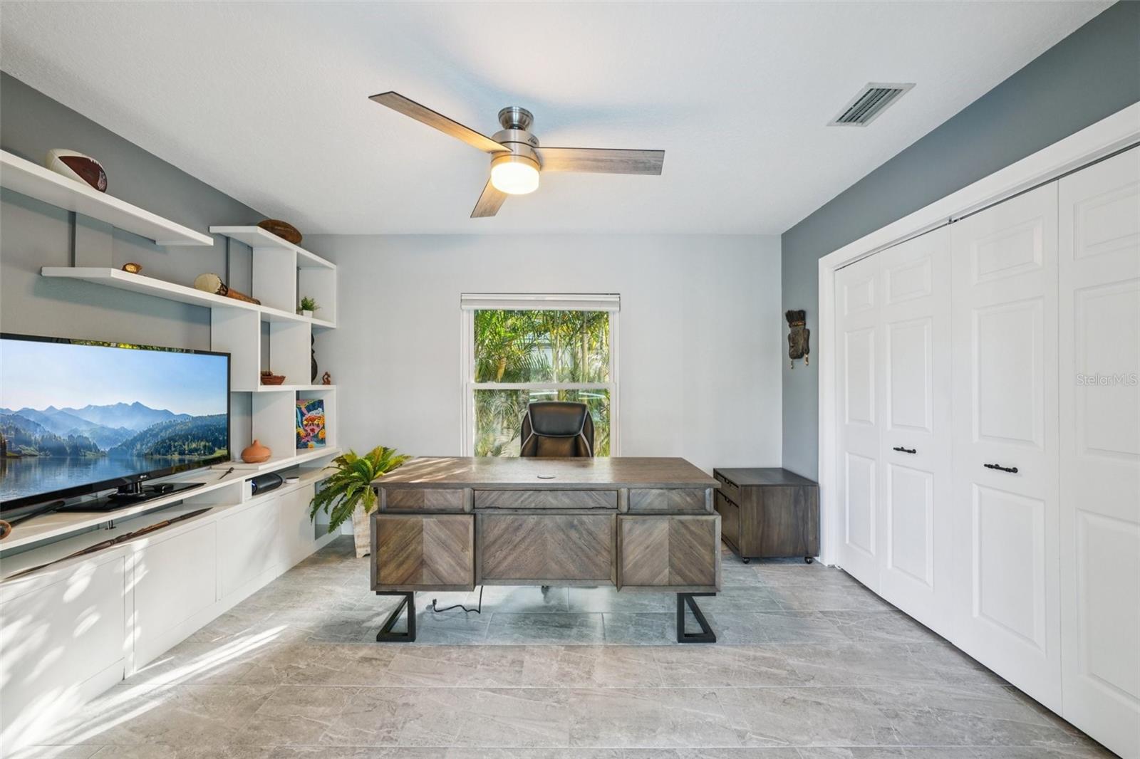 COLONIAL PARKS SUB - Residential