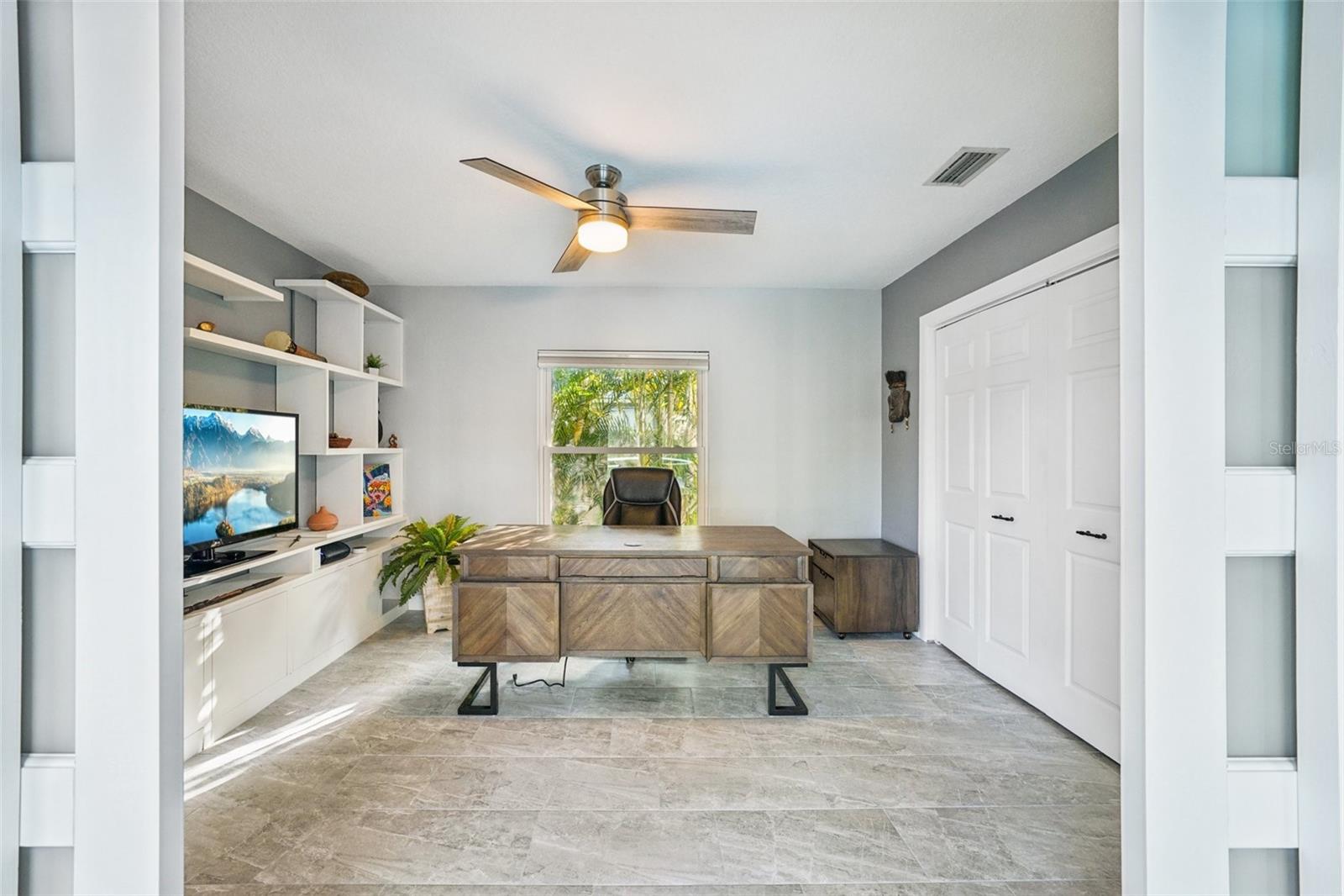 COLONIAL PARKS SUB - Residential