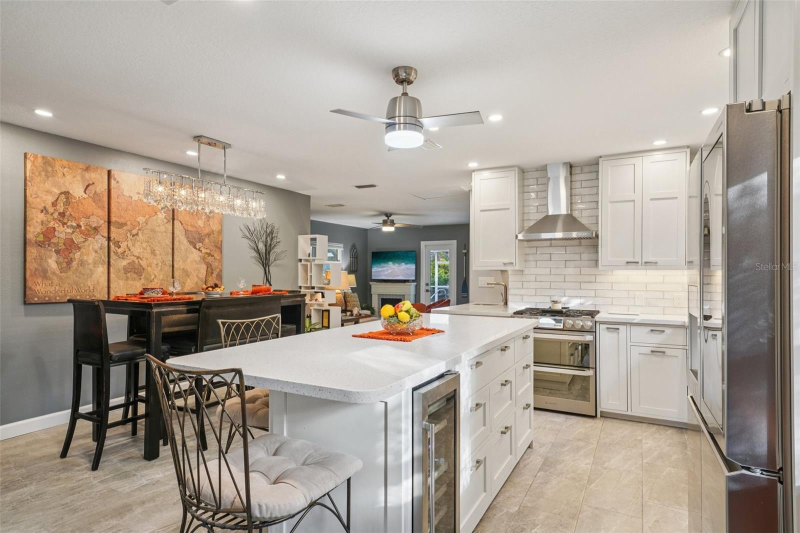 COLONIAL PARKS SUB - Residential