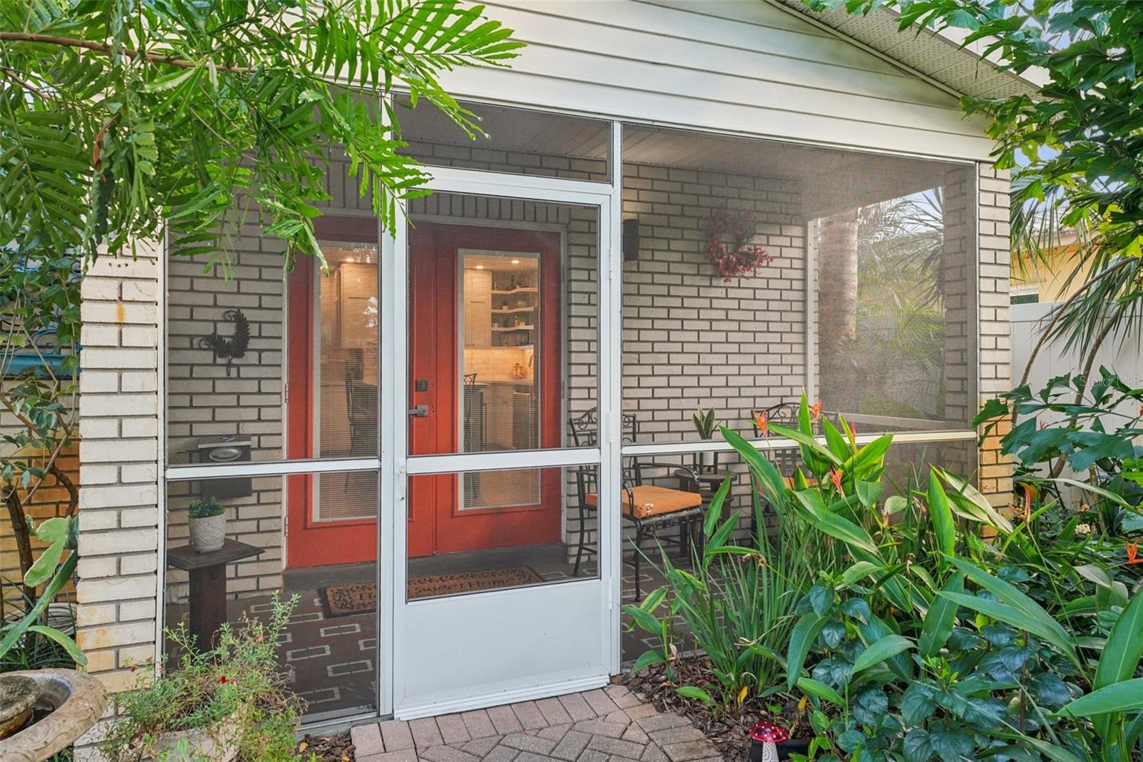 COLONIAL PARKS SUB - Residential