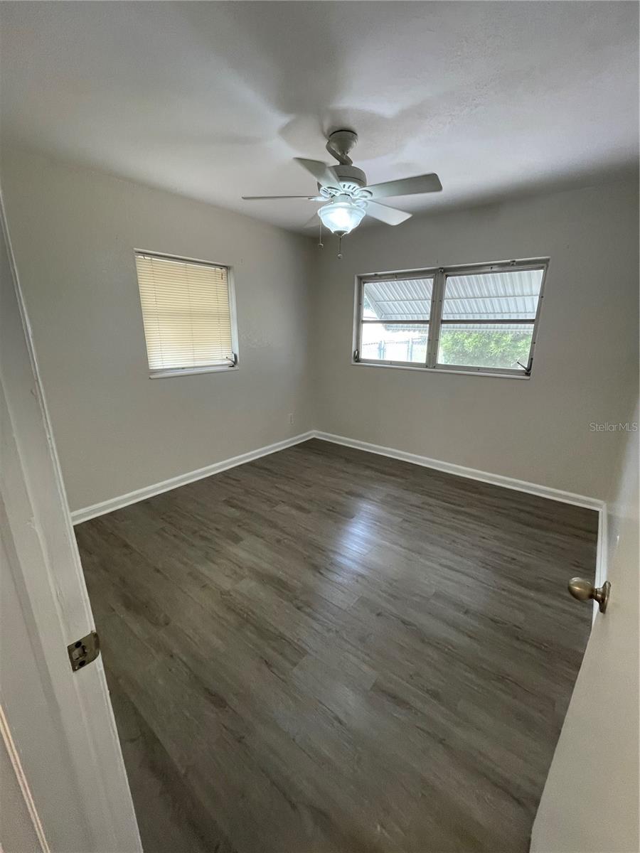 SUN RAY HOMES - Residential