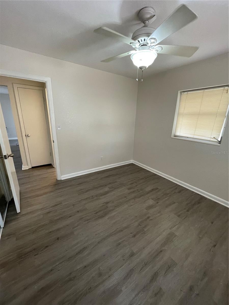 SUN RAY HOMES - Residential