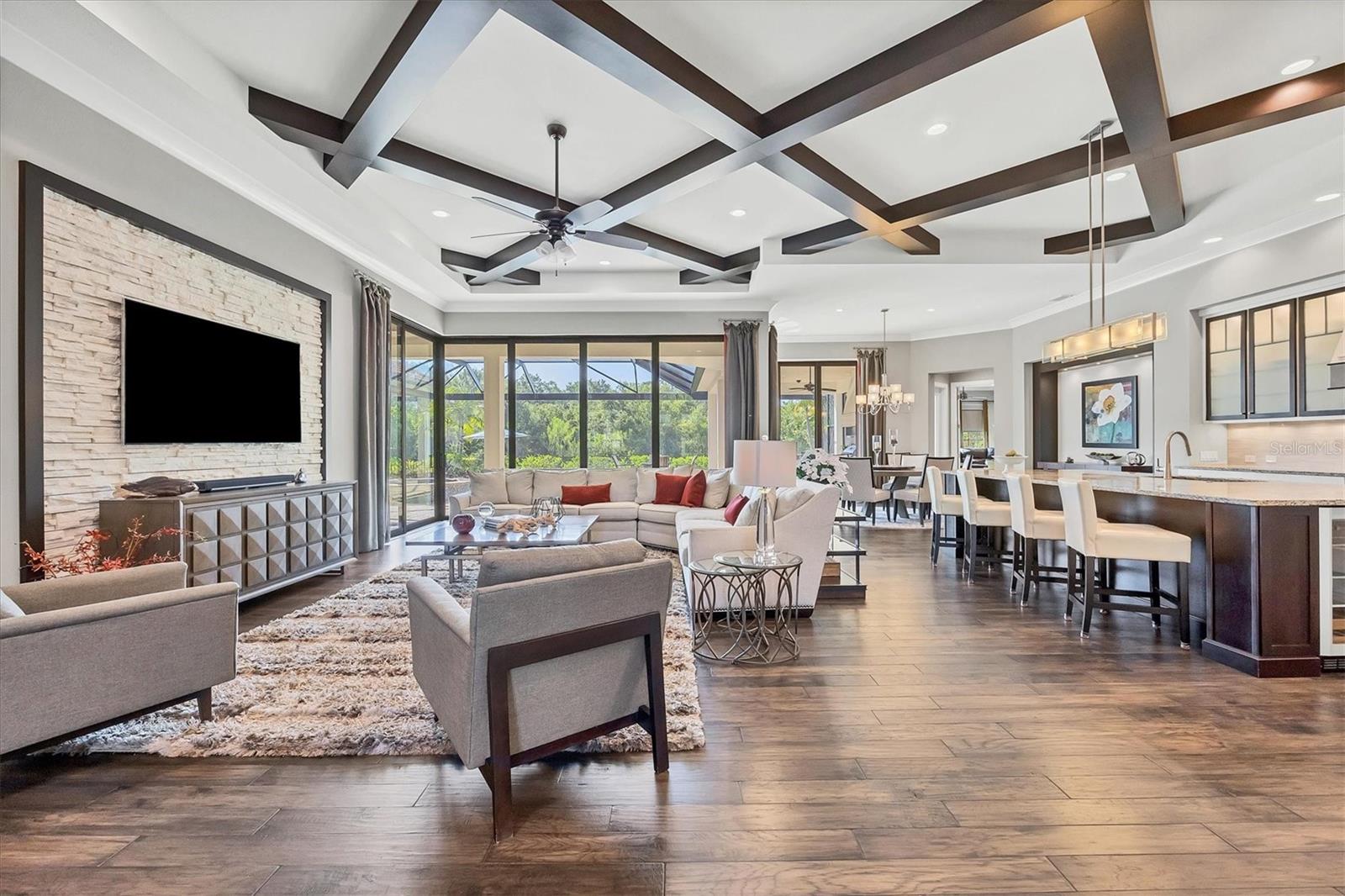 COUNTRY CLUB EAST AT LAKEWD RNCH UU2 - Residential