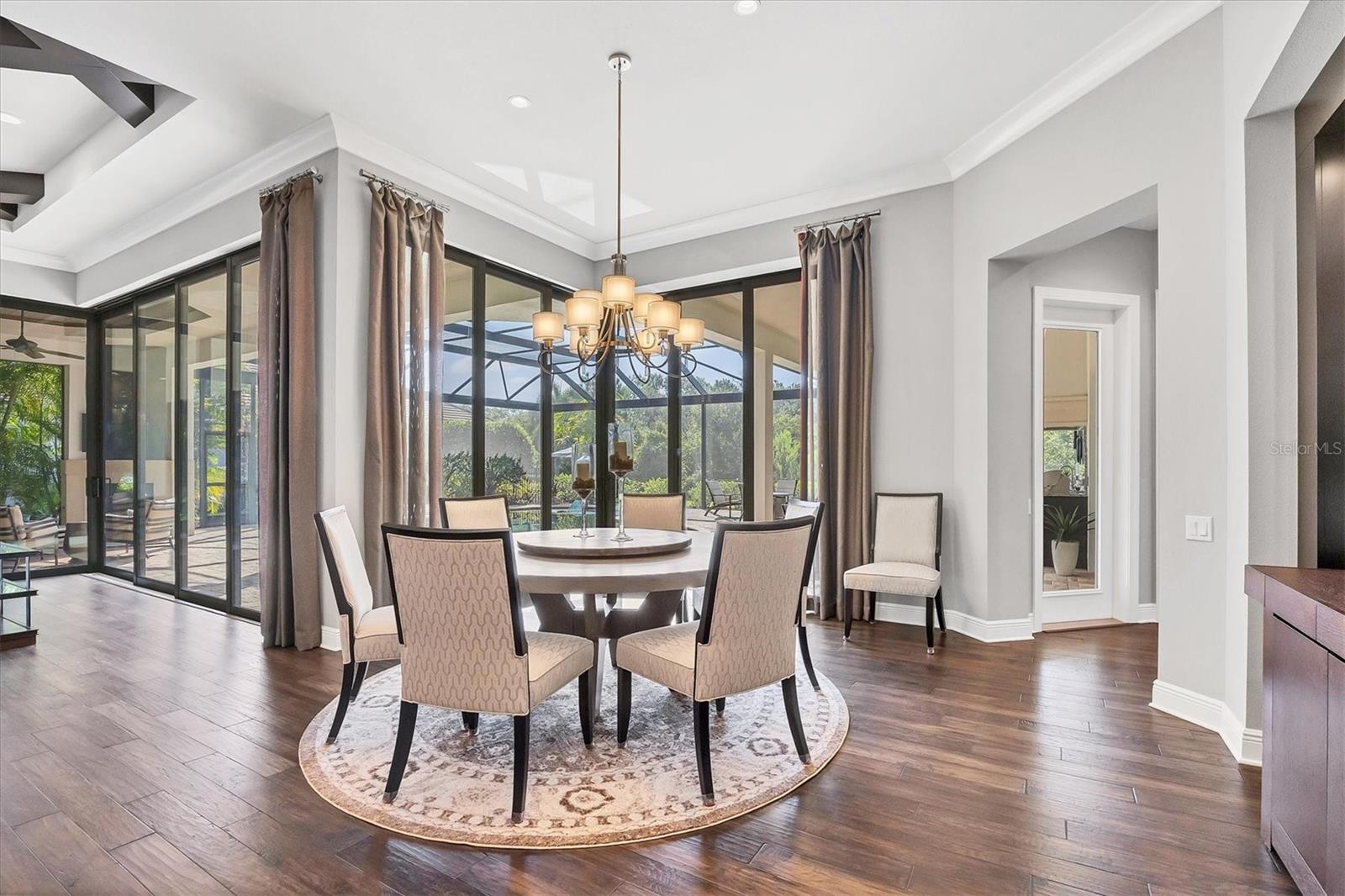 COUNTRY CLUB EAST AT LAKEWD RNCH UU2 - Residential