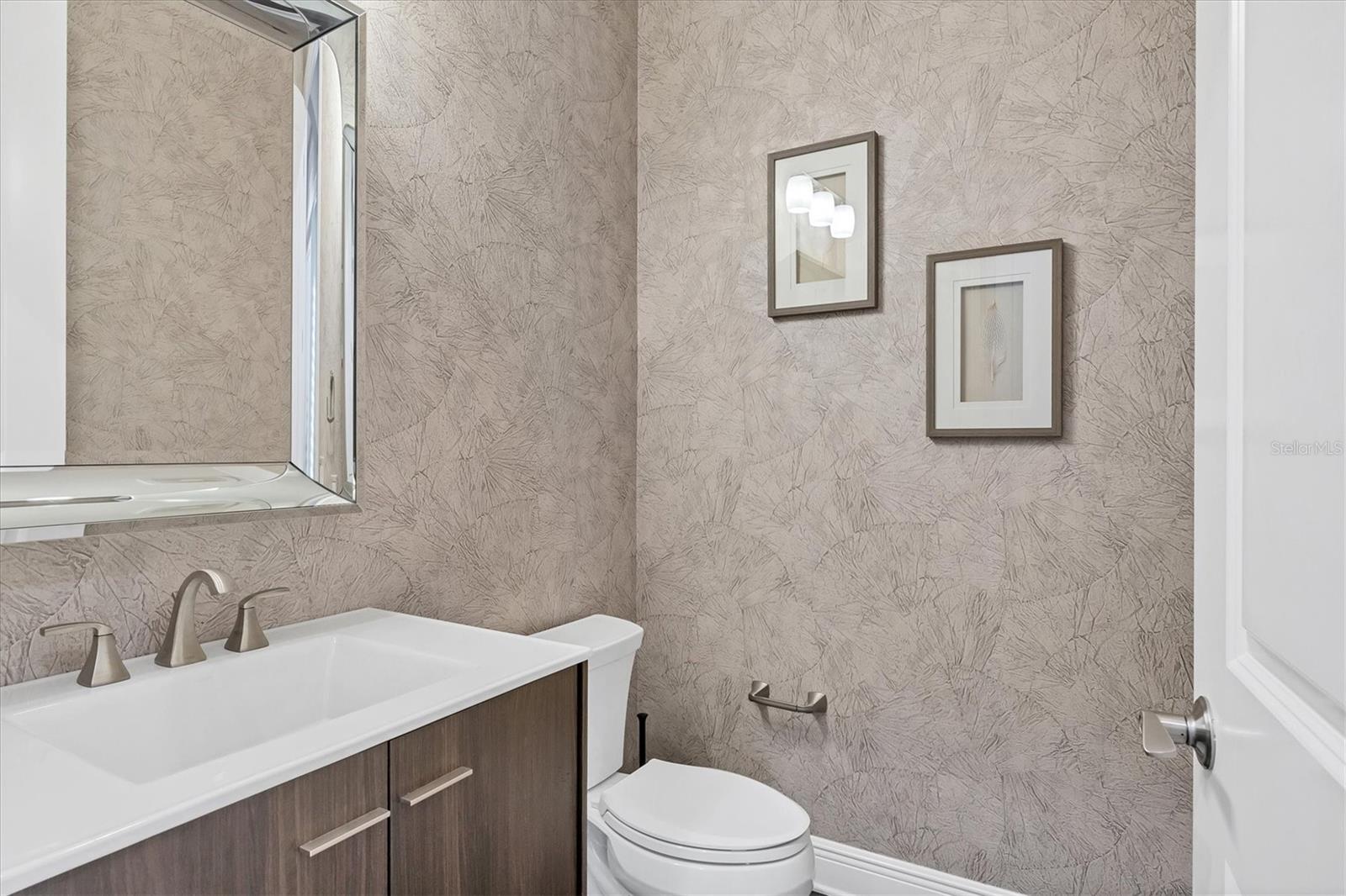 COUNTRY CLUB EAST AT LAKEWD RNCH UU2 - Residential