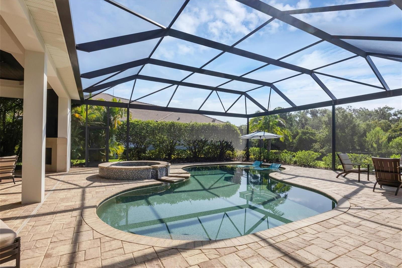 COUNTRY CLUB EAST AT LAKEWD RNCH UU2 - Residential