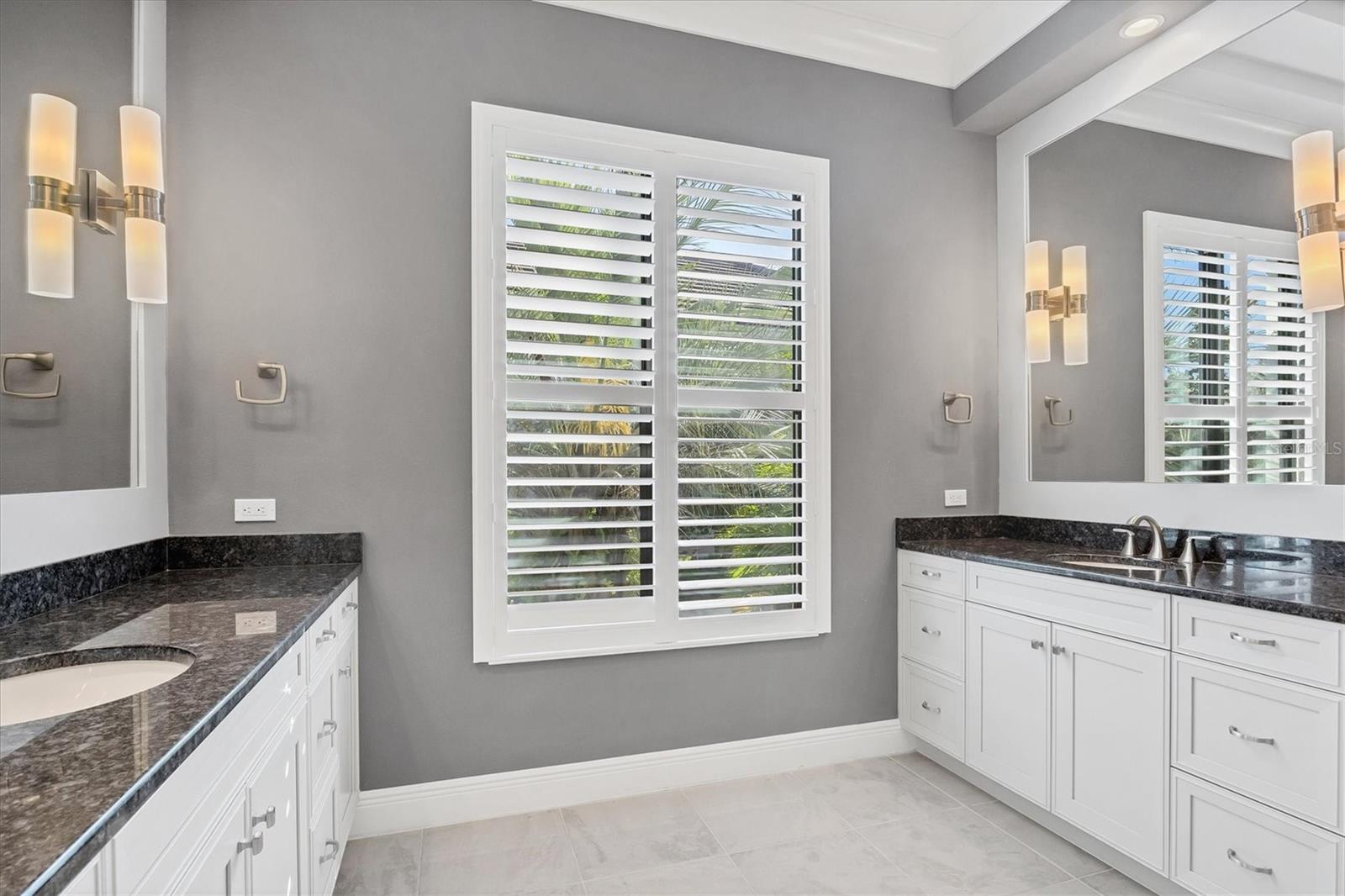 COUNTRY CLUB EAST AT LAKEWD RNCH UU2 - Residential