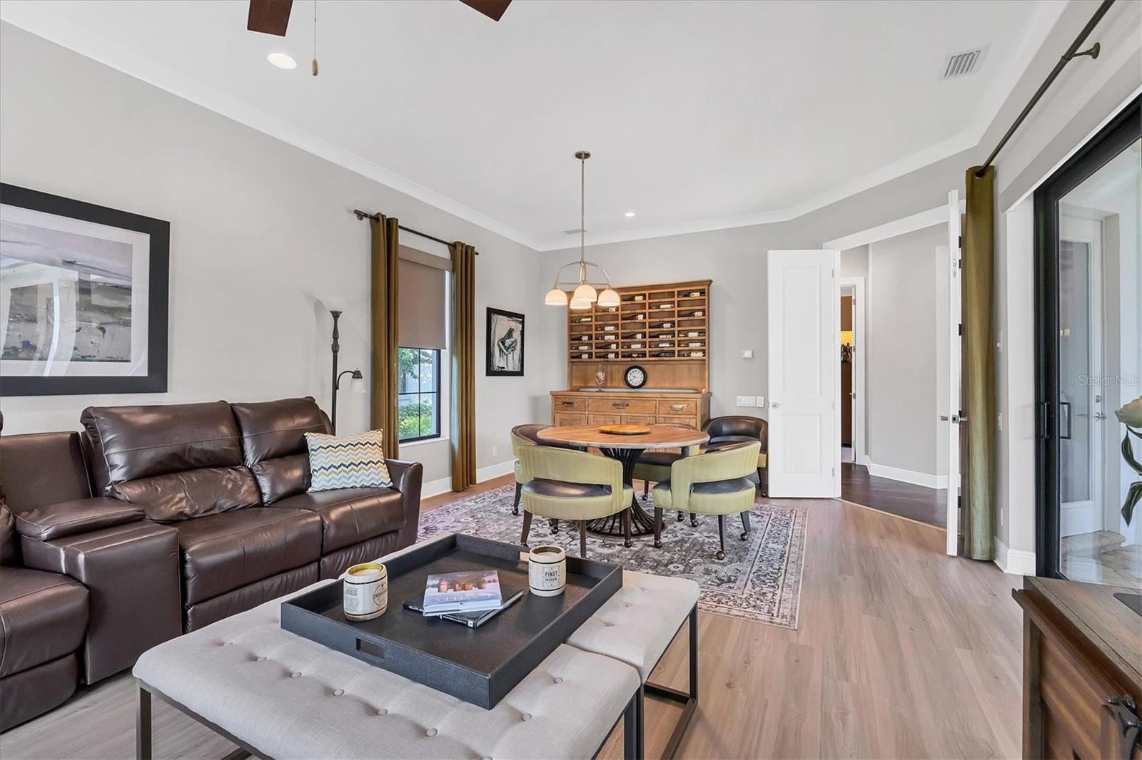 COUNTRY CLUB EAST AT LAKEWD RNCH UU2 - Residential