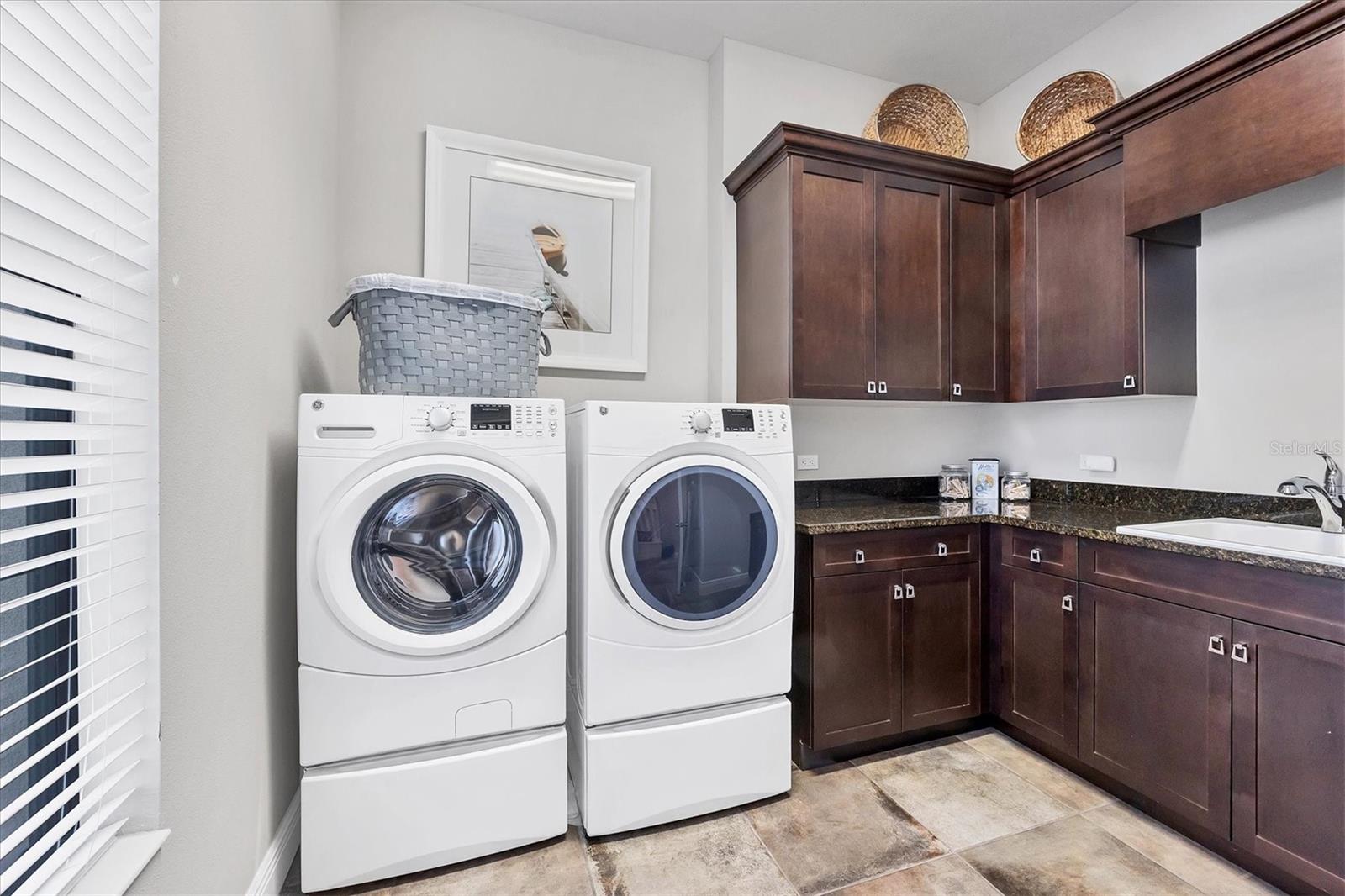 COUNTRY CLUB EAST AT LAKEWD RNCH UU2 - Residential