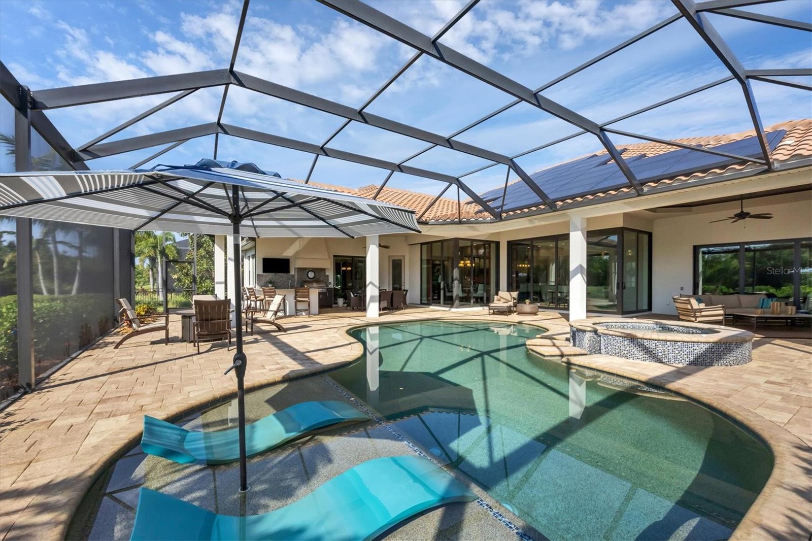 COUNTRY CLUB EAST AT LAKEWD RNCH UU2 - Residential