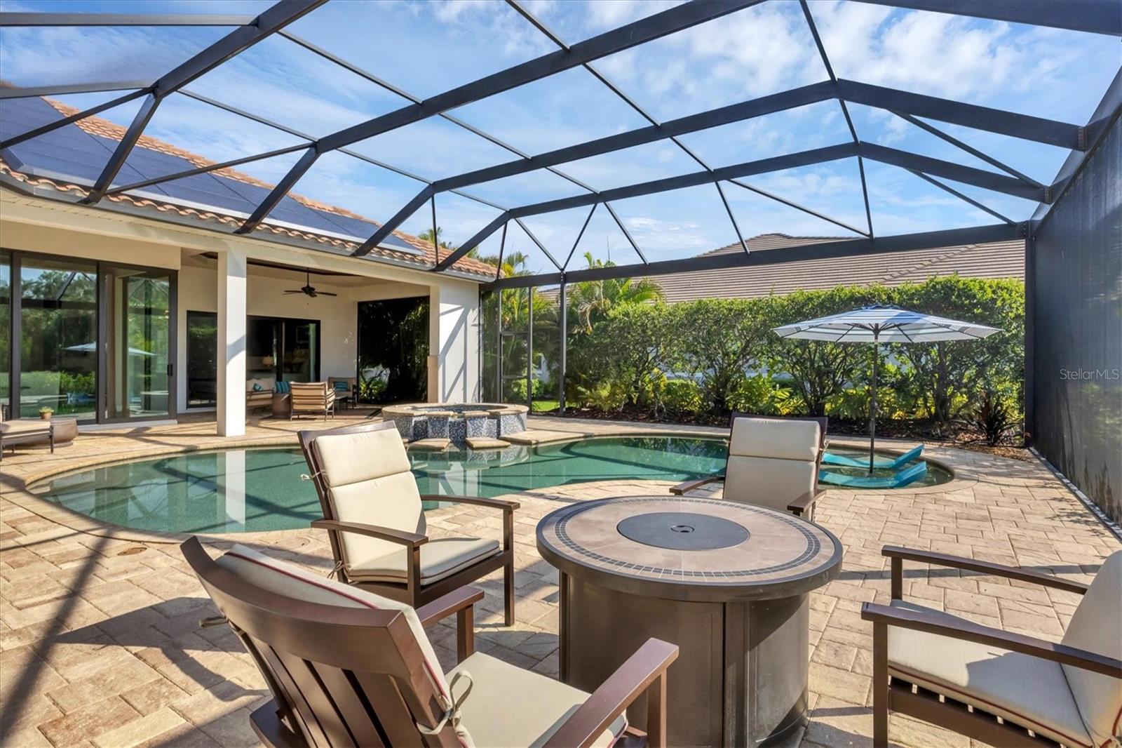 COUNTRY CLUB EAST AT LAKEWD RNCH UU2 - Residential