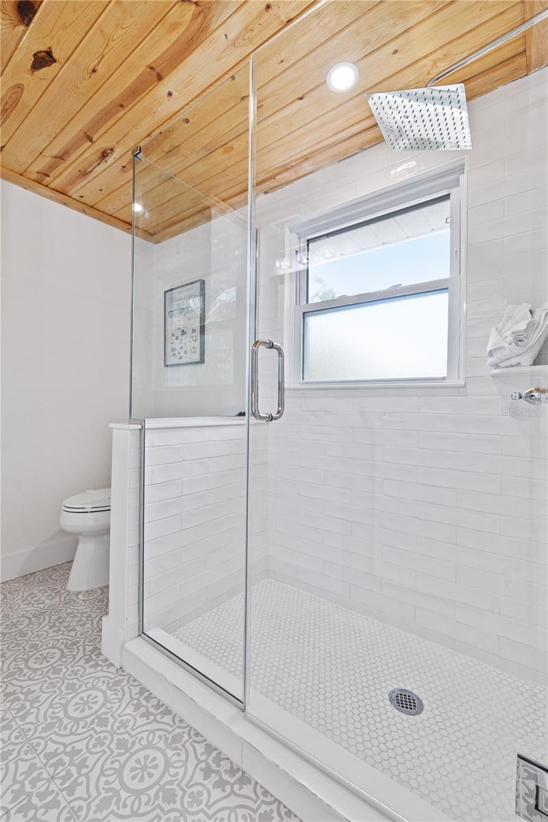 LUANA ISLES - Residential