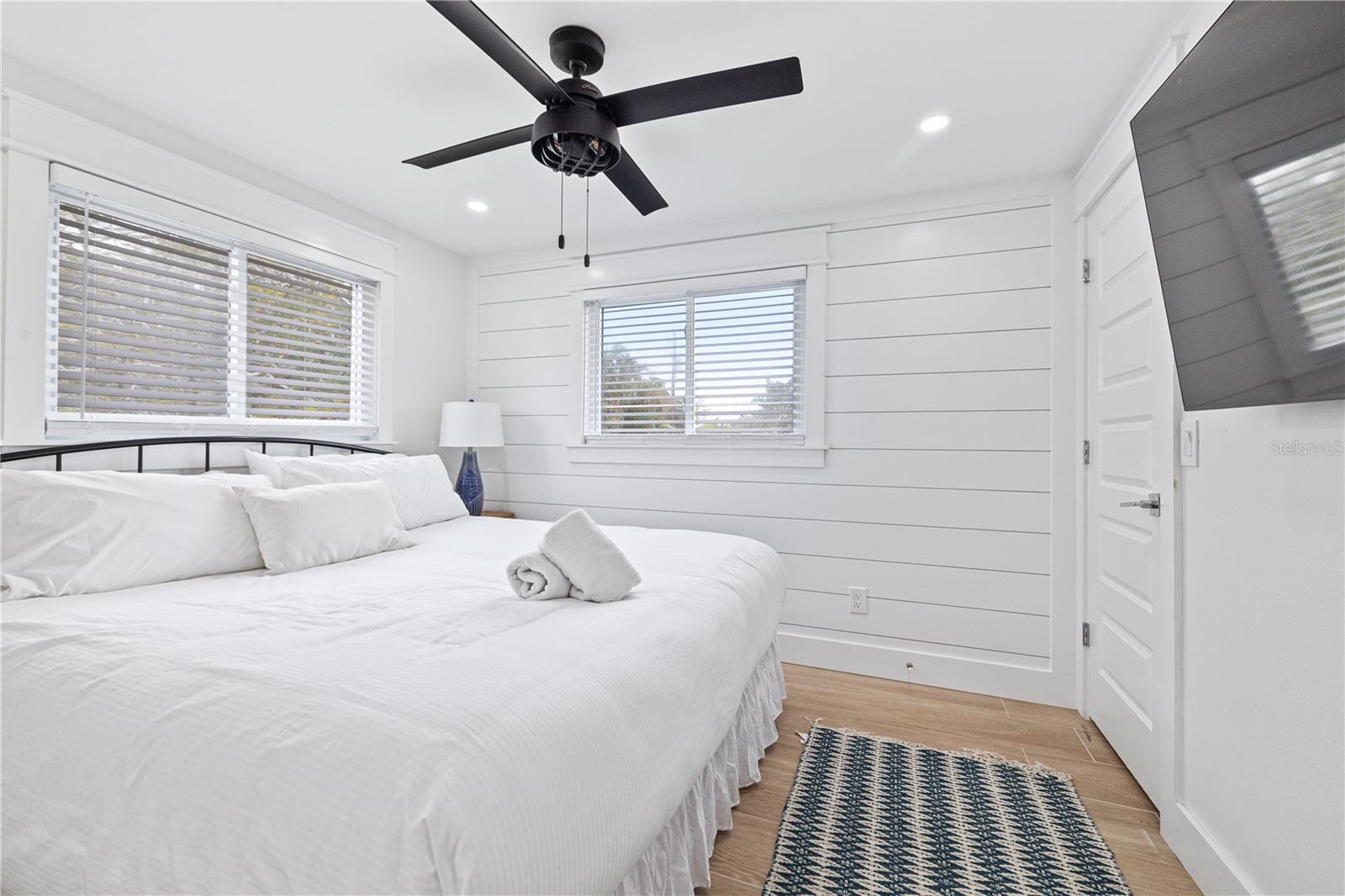 LUANA ISLES - Residential