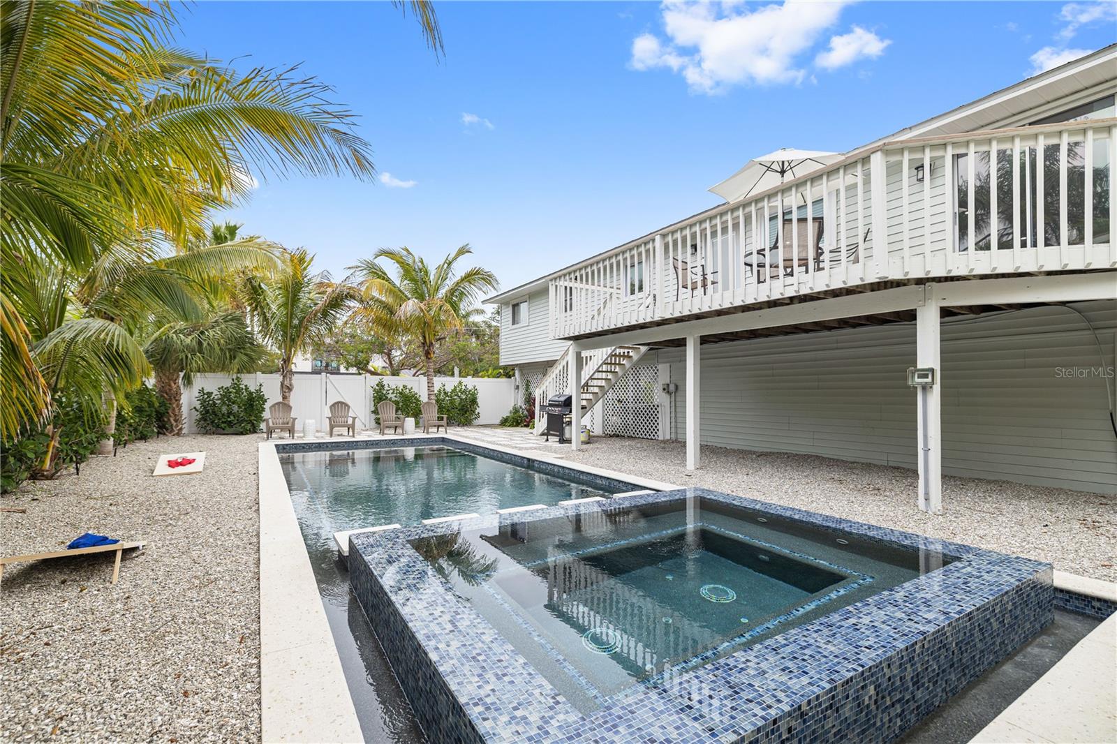 LUANA ISLES - Residential