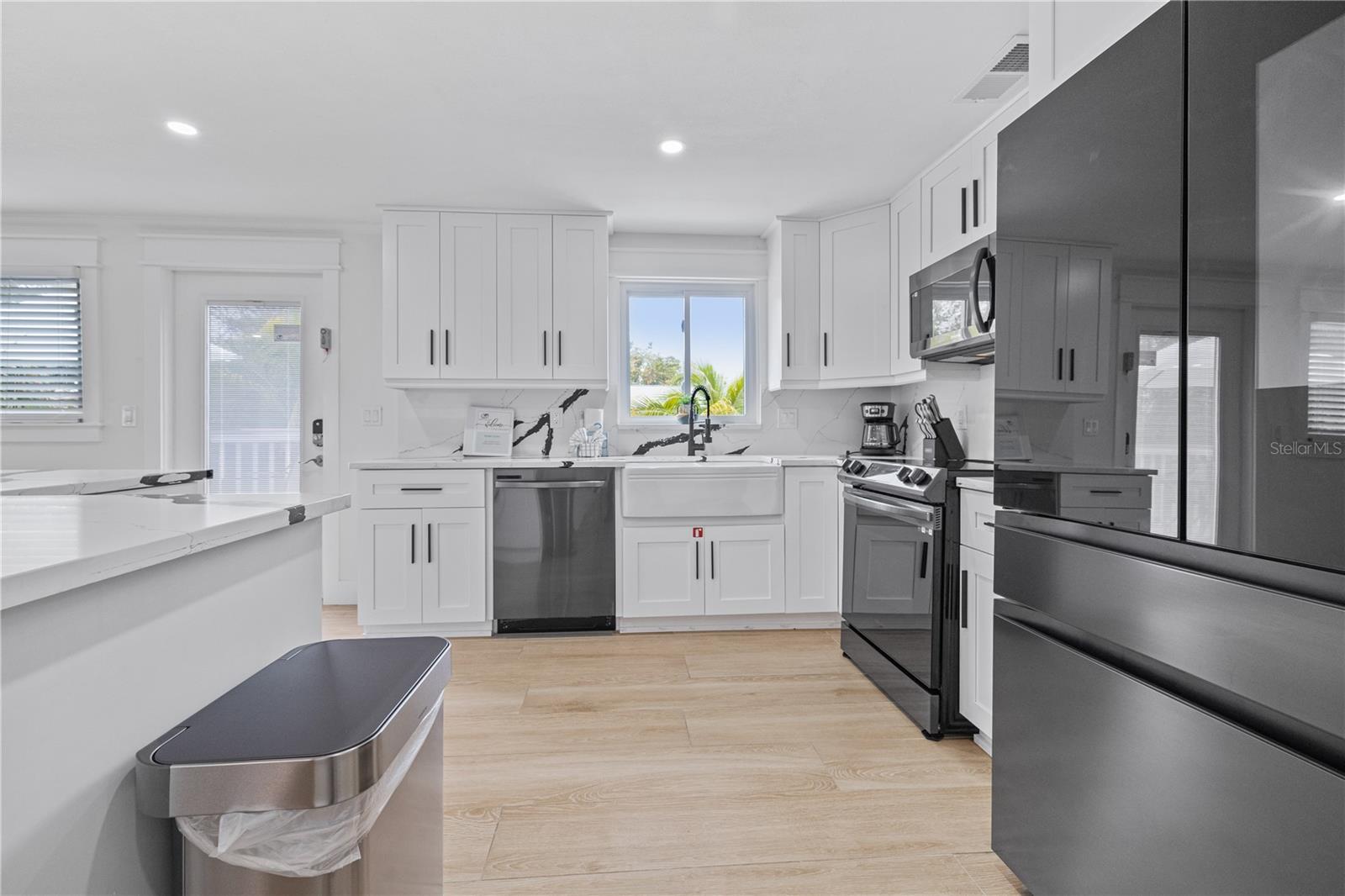 LUANA ISLES - Residential