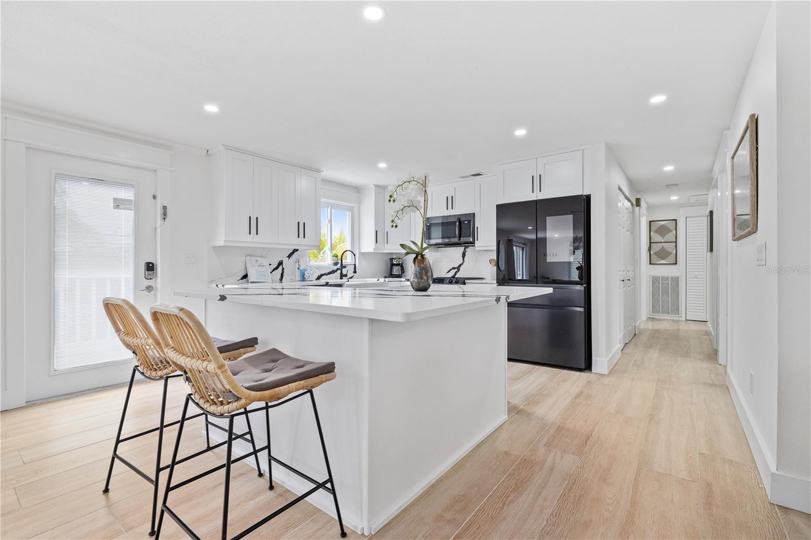 LUANA ISLES - Residential