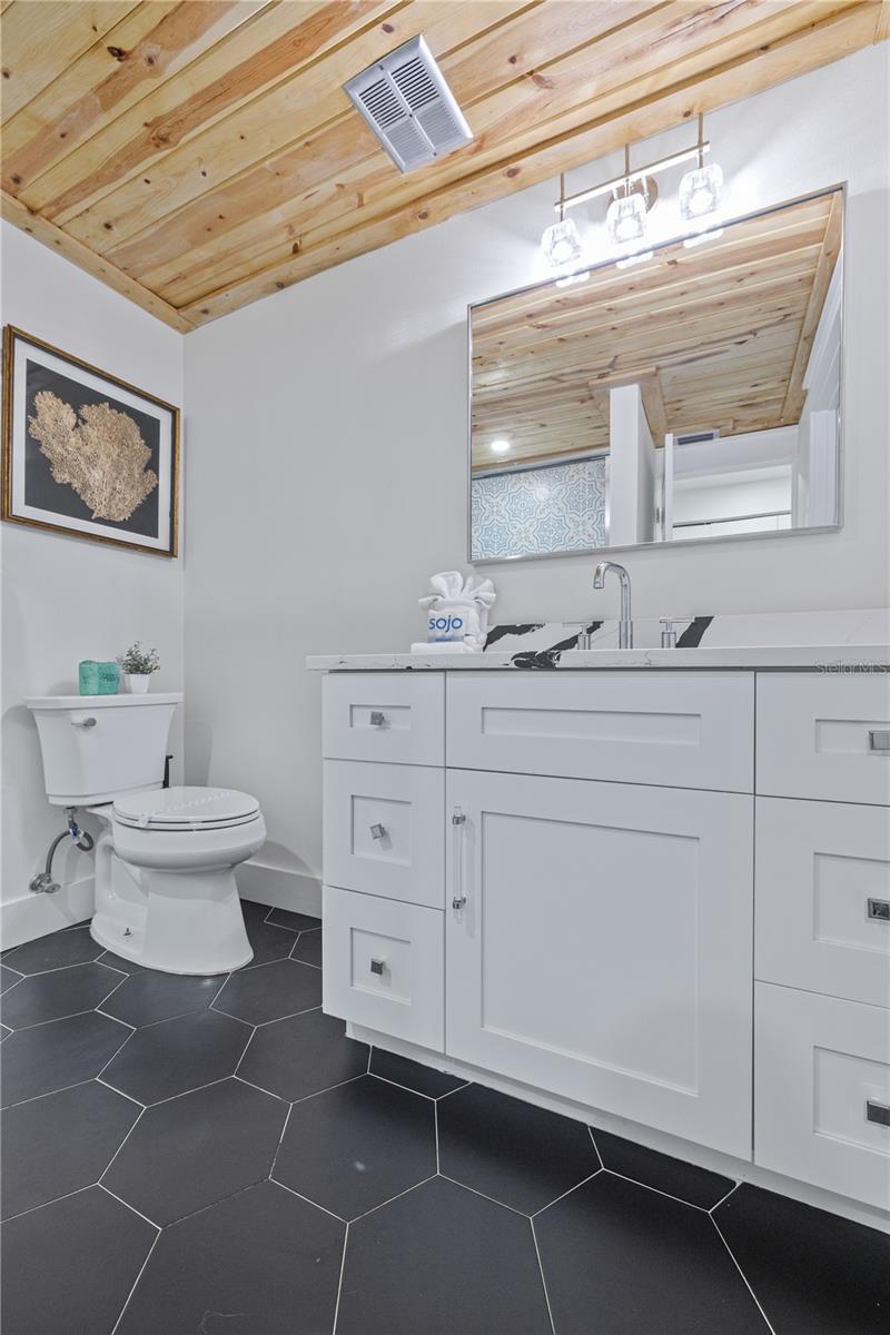 LUANA ISLES - Residential