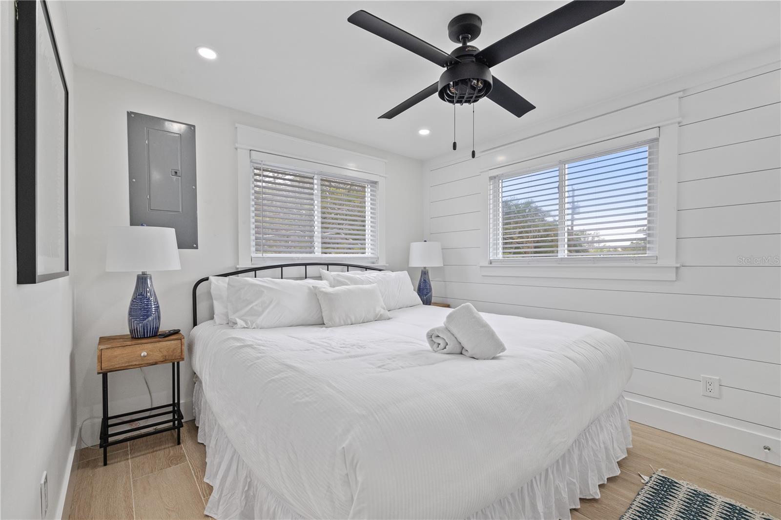 LUANA ISLES - Residential