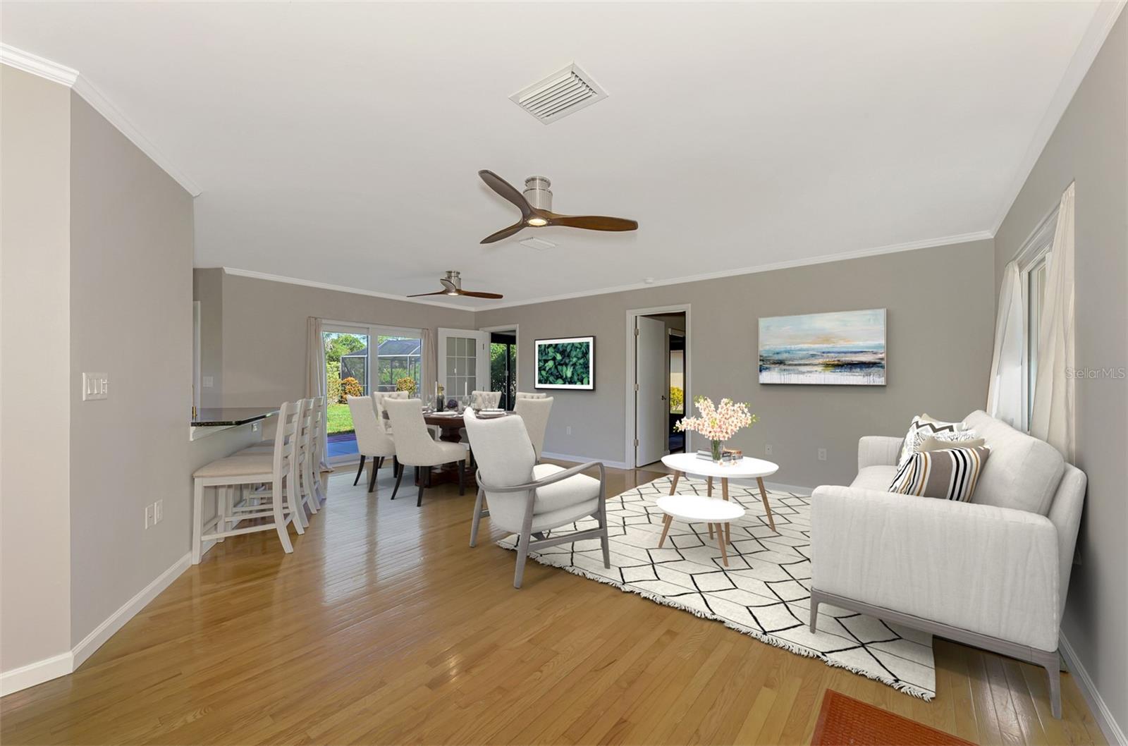 LAUREL HOLLOW - Residential