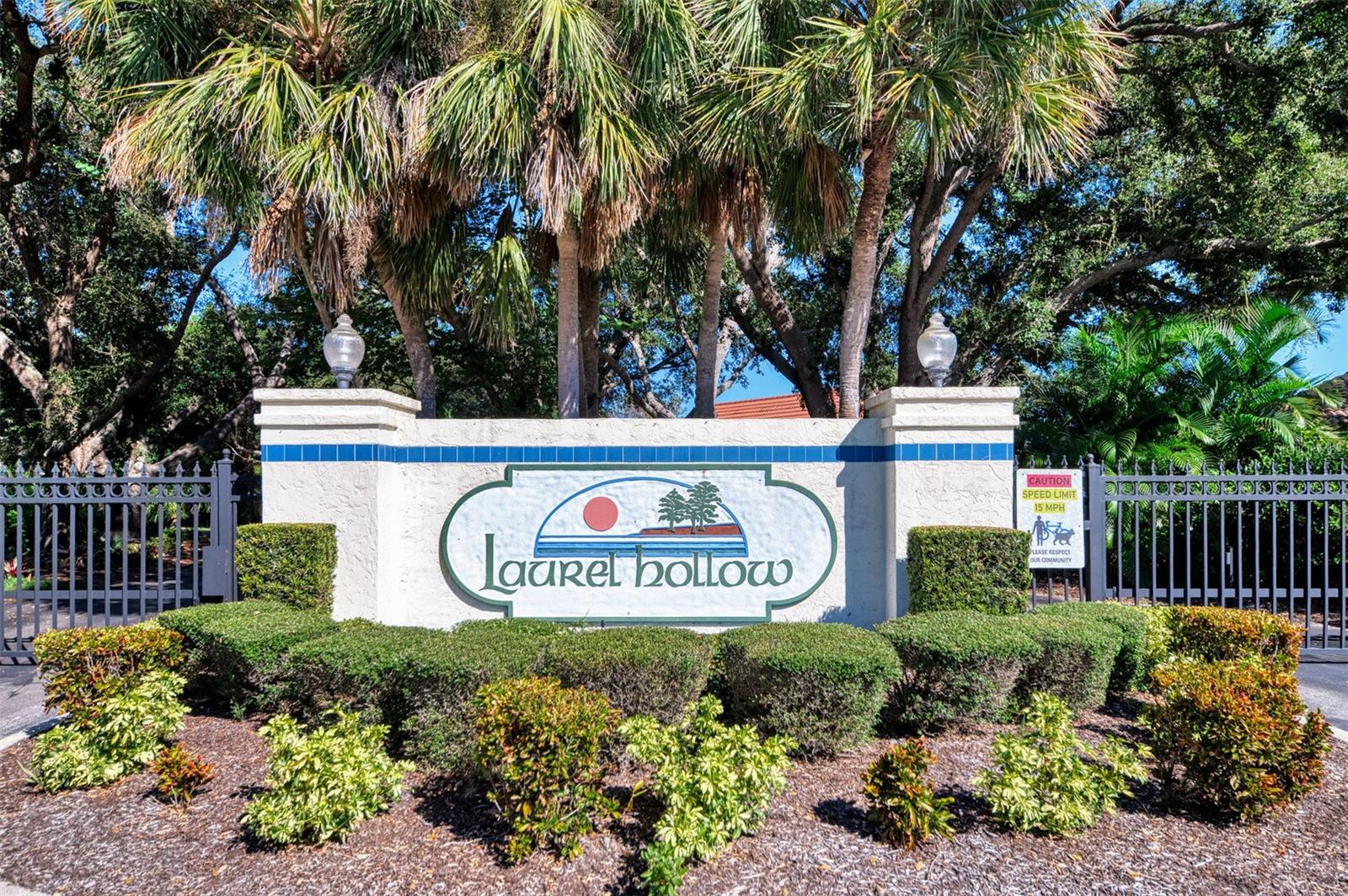 LAUREL HOLLOW - Residential