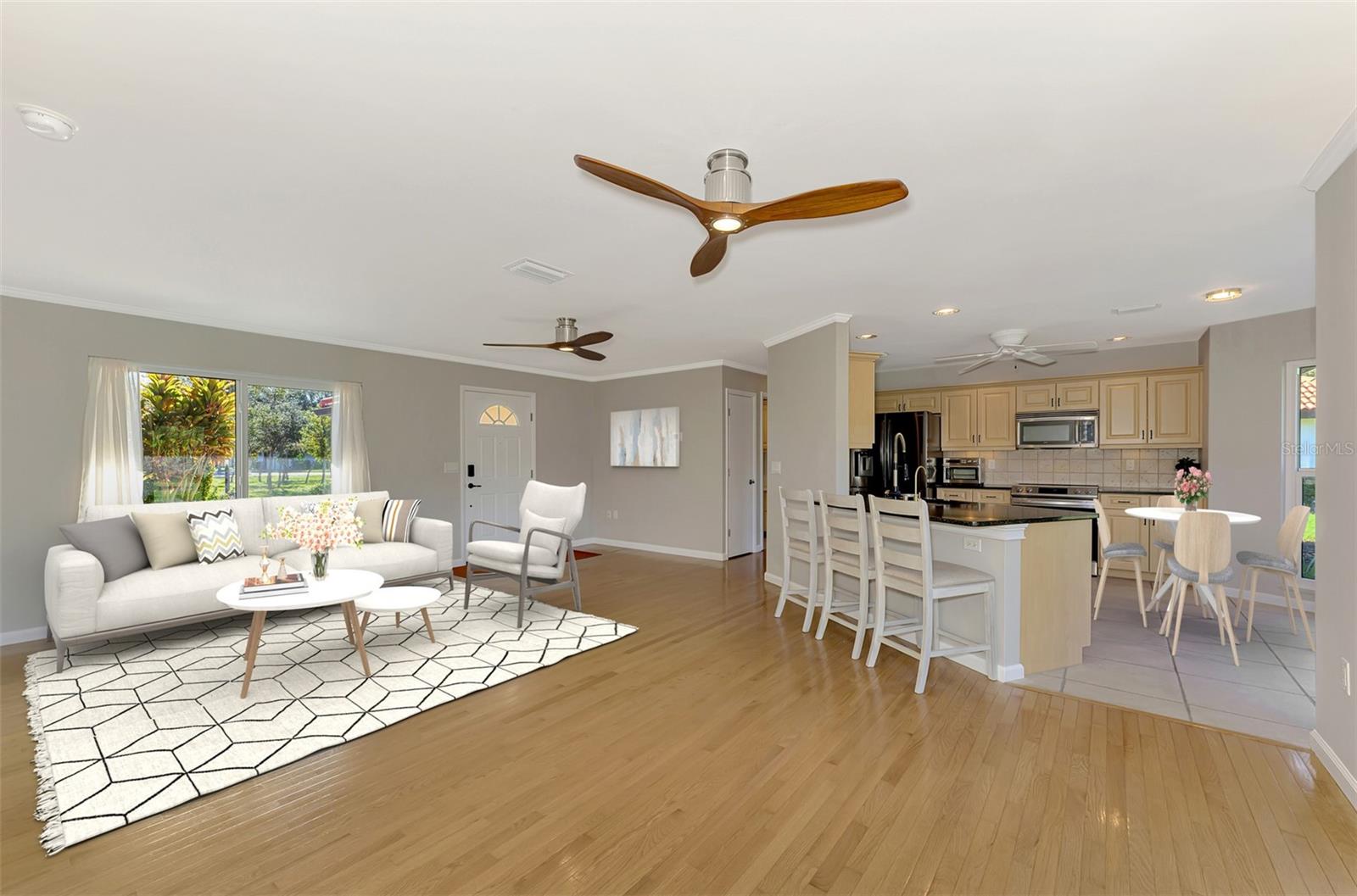 LAUREL HOLLOW - Residential