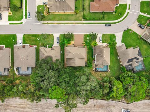 A home in PALMETTO